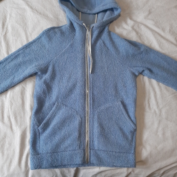 Lululemon over sized sherpa zip up - Picture 2 of 3